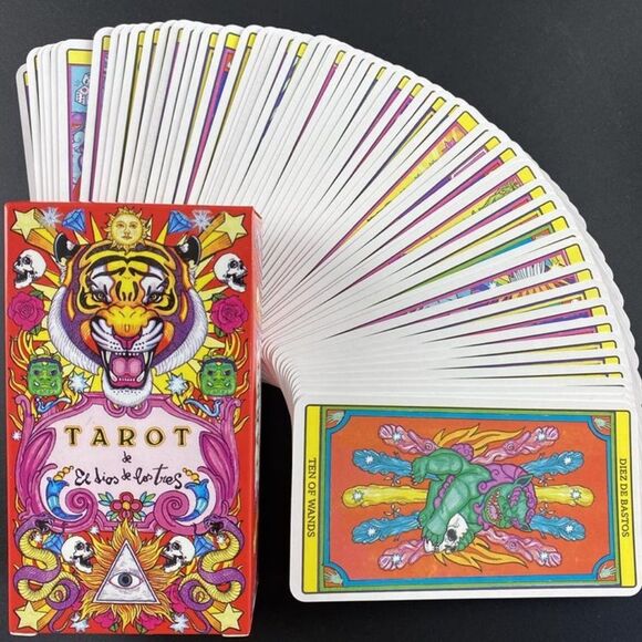 Tarot de El Dios de los Tres Tarot Deck - Picture 1 of 5